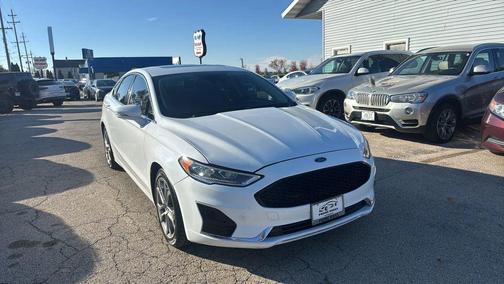 2019 Ford Fusion SEL