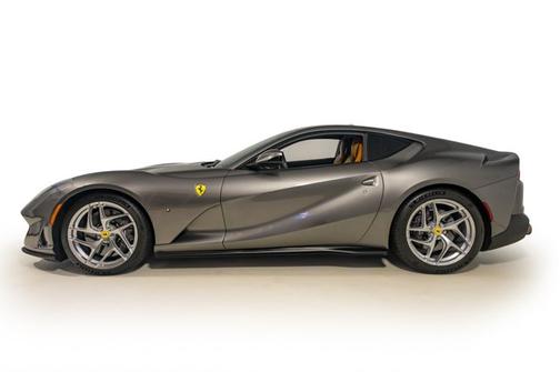 2019 Ferrari 812 Superfast