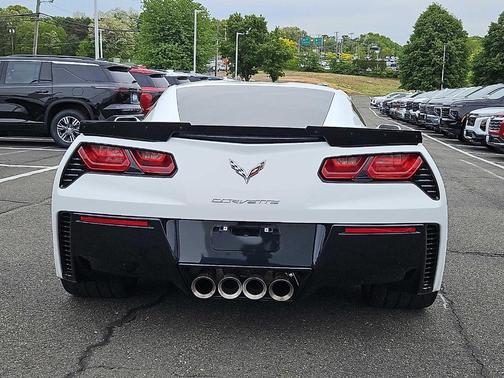 Arctic White 2019 Chevrolet Corvette Grand Sport