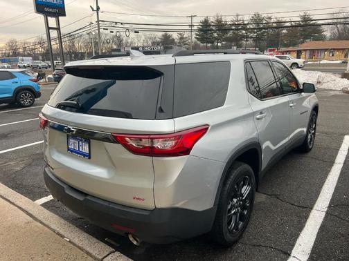 2021 Chevrolet Traverse RS
