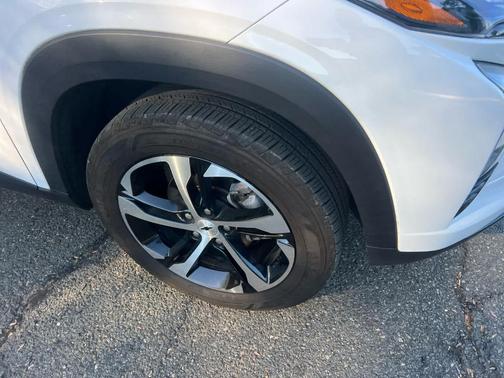 Summit White 2024 Chevrolet Trax 1RS