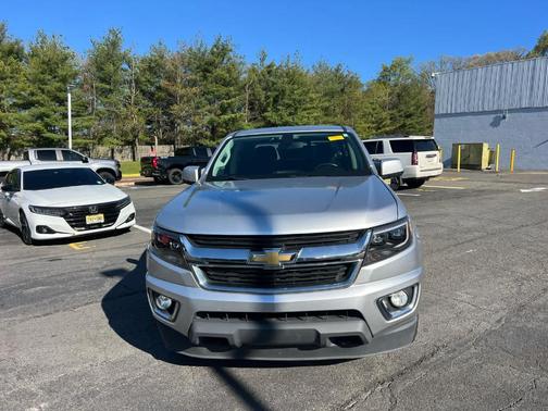 Silver Ice Metallic 2017 Chevrolet Colorado LT