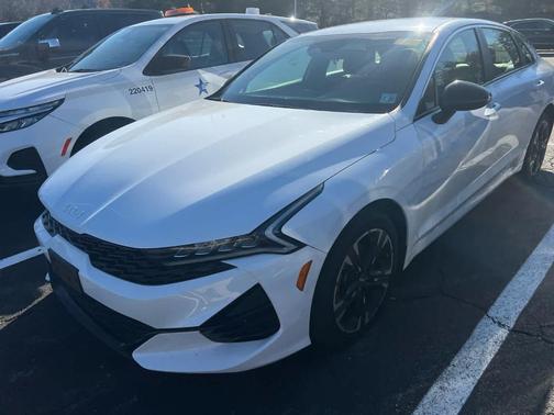 Glacial White Pearl 2022 Kia K5 GT-Line