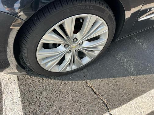 Mosaic Black Metallic 2019 Chevrolet Impala Premier 2LZ