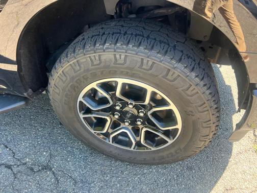 Agate Black Metallic 2021 Ford F-150 XLT