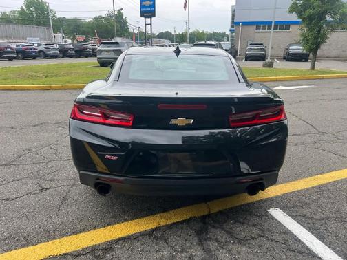 Mosaic Black Metallic 2017 Chevrolet Camaro 2LT