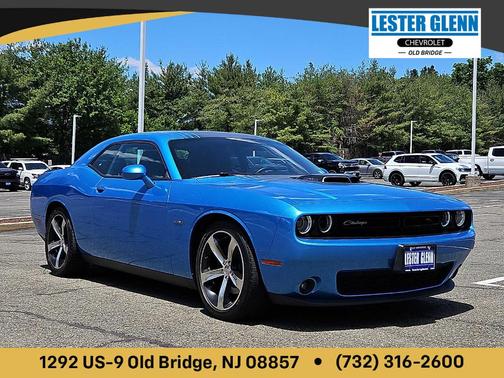 B5 Blue Pearlcoat 2016 Dodge Challenger R/T