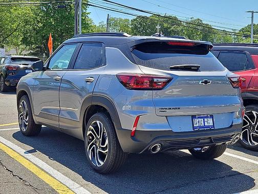 Sterling Gray Metallic 2026 Chevrolet Trailblazer RS