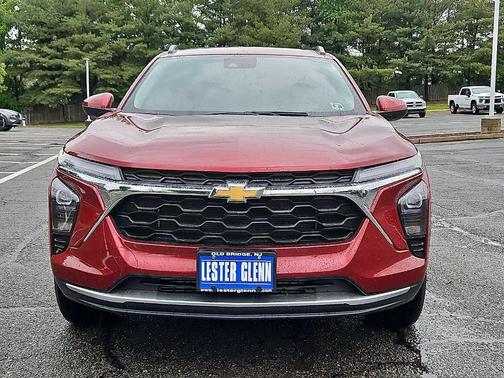 Crimson Metallic 2024 Chevrolet Trax LT