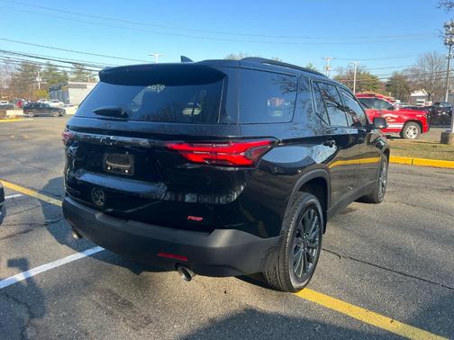 2023 Chevrolet Traverse RS
