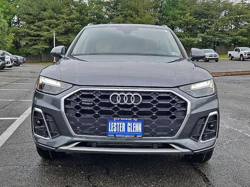 Daytona Gray Pearl Effect 2022 Audi Q5 45 S line quattro Premium