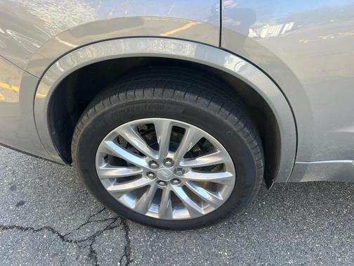 Silver Metallic 2023 Cadillac XT6 Premium Luxury AWD