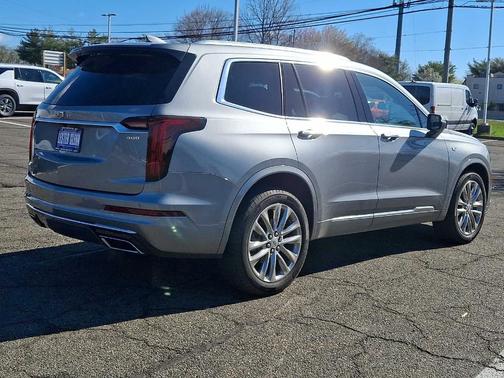 Silver Metallic 2023 Cadillac XT6 Premium Luxury AWD