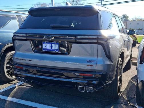 Sterling Gray Metallic 2026 Chevrolet Traverse RS