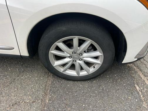 Platinum White Pearl 2021 Acura RDX Base