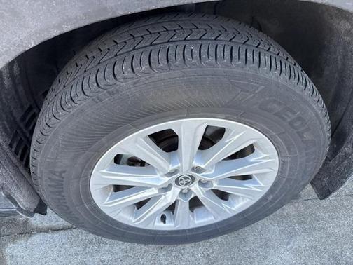 2024 Toyota Grand Highlander Hybrid XLE