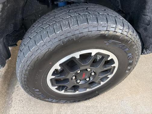 2025 Toyota Tacoma Hybrid TRD Off Road