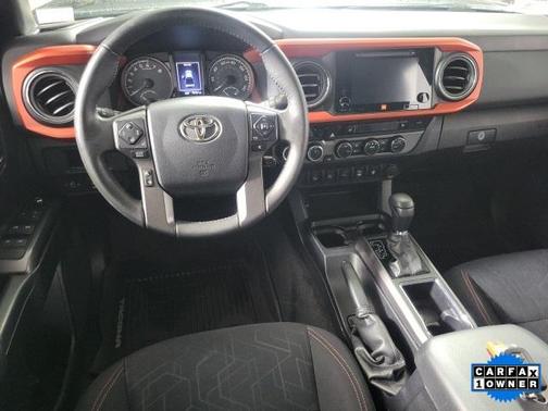 2017 Toyota Tacoma TRD Sport