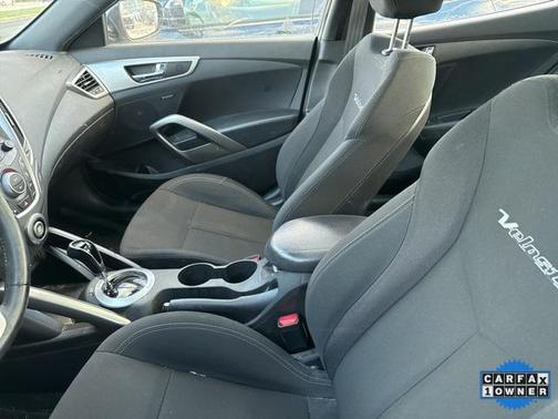 2017 Hyundai Veloster Value Edition