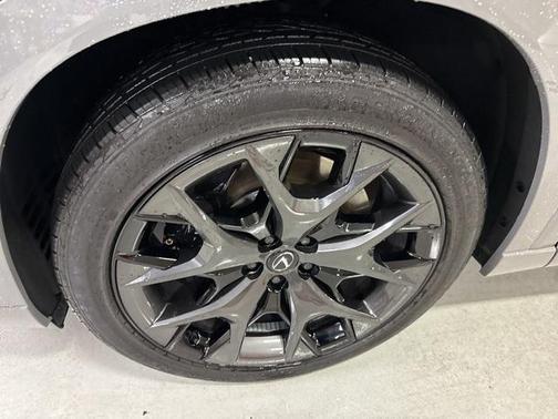 2025 Lexus TX 500h F SPORT Premium