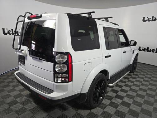 2016 Land Rover LR4 Base