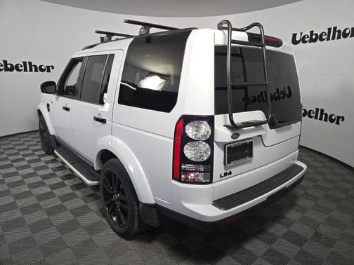 2016 Land Rover LR4 Base