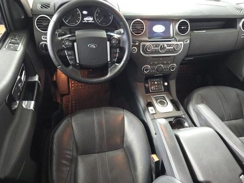 2016 Land Rover LR4 Base