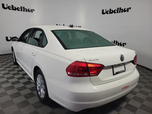 2015 Volkswagen Passat 1.8T S