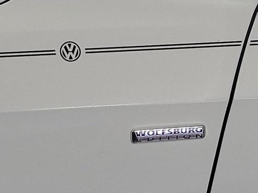 2015 Volkswagen Passat 1.8T S