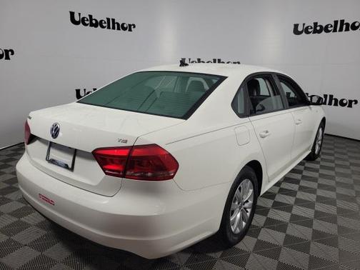 2015 Volkswagen Passat 1.8T S