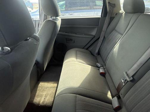 2007 Jeep Grand Cherokee Laredo