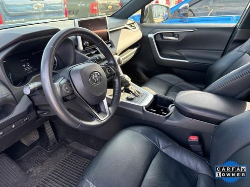 2023 Toyota RAV4 Hybrid SE