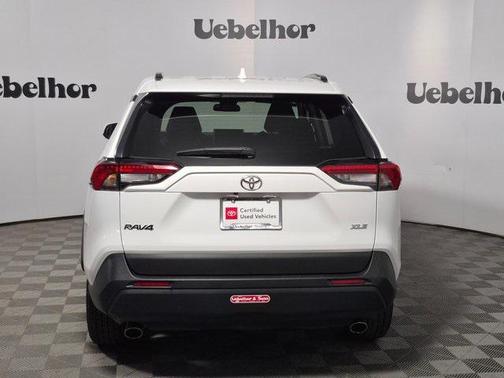 2025 Toyota RAV4 XLE