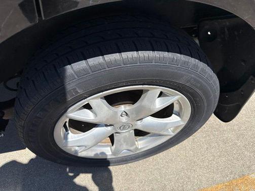 Super Black Metallic 2008 Nissan Rogue SL