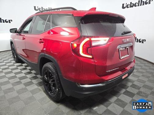 2024 GMC Terrain AT4