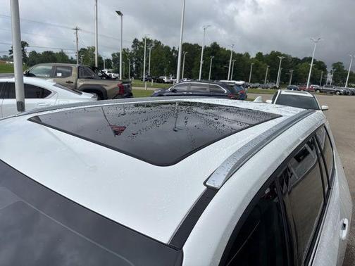 White 2024 Toyota Grand Highlander XLE