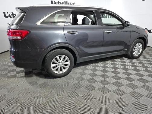 2018 Kia Sorento LX