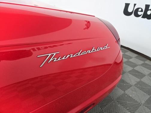 2002 Ford Thunderbird Base