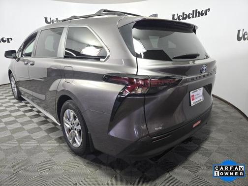 2023 Toyota Sienna XLE 7 Passenger