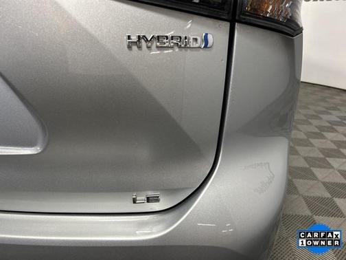 2023 Toyota Highlander Hybrid LE