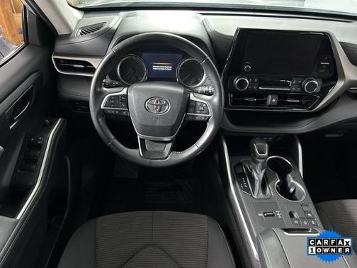 2023 Toyota Highlander Hybrid LE