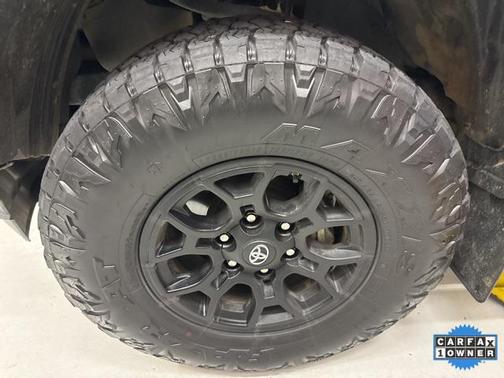 2020 Toyota Tacoma SR