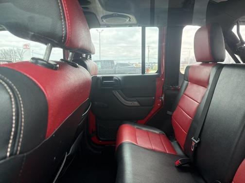 2011 Jeep Wrangler Unlimited Sport