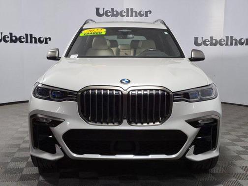 2022 BMW X7 M50i
