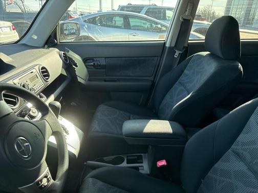 2012 Scion xB Release Series 9.0