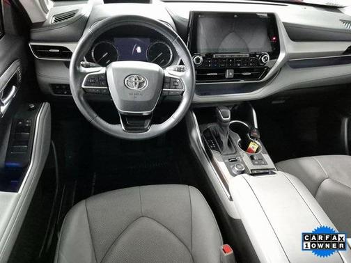 2020 Toyota Highlander Platinum
