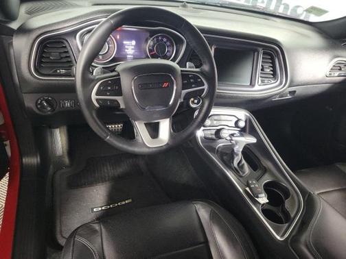 2015 Dodge Challenger SXT Plus