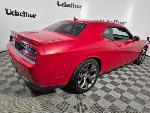 2015 Dodge Challenger SXT Plus
