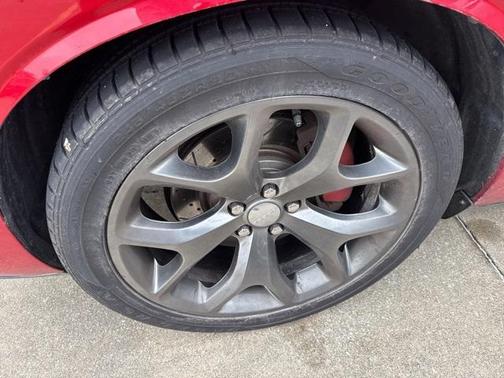 2015 Dodge Challenger SXT Plus