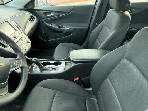 2016 Chevrolet Malibu LS